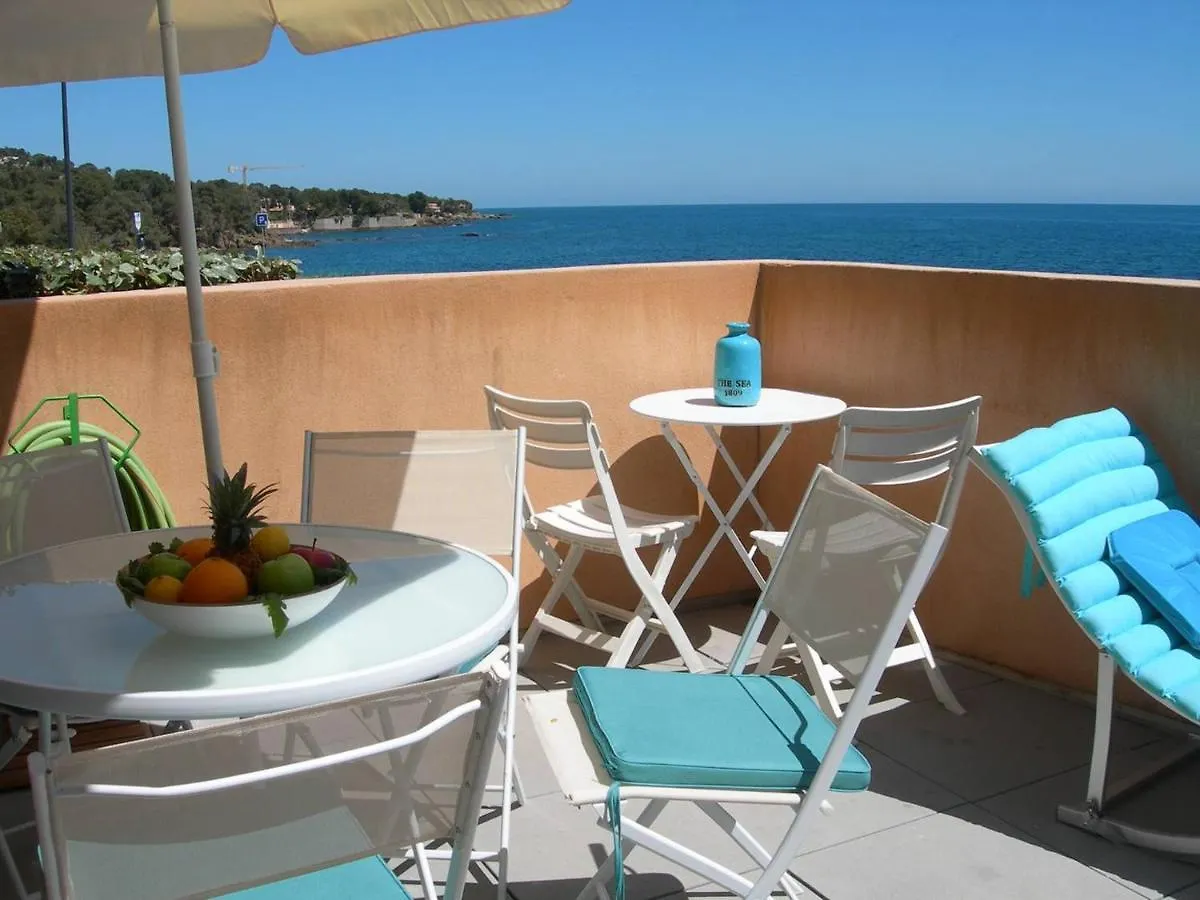 Panoramique Mer, T2 Climatise Neuf Avec Stationnement A 200 M Du Village - Fr-1-768-55 Les Issambres Apartment